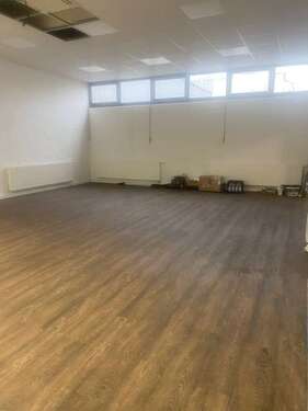Foto - Halle in Kelsterach 470,00 € 47 m²