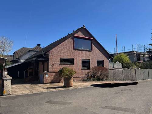 Foto - Haus zum Kaufen in Schaafheim 447.000,00 € 133.84 m²
