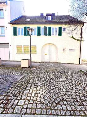 Foto - Haus zum Kaufen in Ludwigsburg 600.000,00 € 171.26 m²