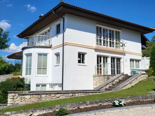 Foto - Haus zum Kaufen in Bad Endorf 1.630.000,00 € 215 m²