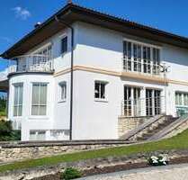 Haus zum Kaufen in Bad Endorf 1.630.000,00 € 215 m²