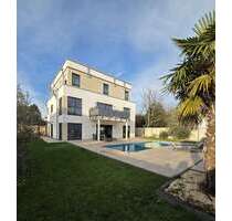 Haus zum Kaufen in Grevenbroich - Wevelinghoven 1.850.000,00 € 320 m²