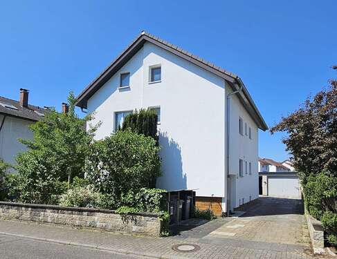 Foto - Haus zum Kaufen in Stutensee 670.000,00 € 199 m²