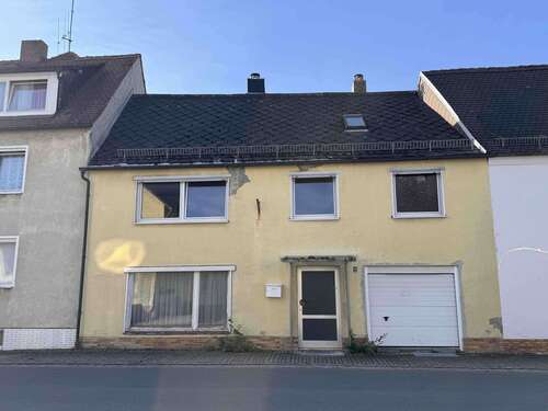 Foto - Haus zum Kaufen in Mitterteich 45.000,00 € 292 m²