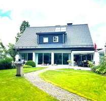 Haus zum Kaufen in Krefeld 1.190.000,00 € 210 m²