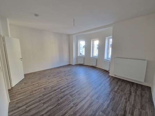 Foto - Wohnung zum Mieten in Schönebeck 695,00 € 86.35 m²