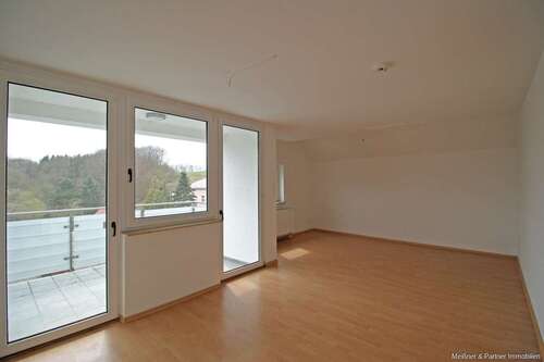 Foto - Wohnung zum Mieten in Neusalza-Spremberg 431,00 € 88.01 m²