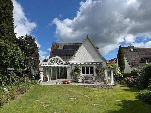 Foto - Haus zum Kaufen in bad Schwartau 685.000,00 € 184 m²