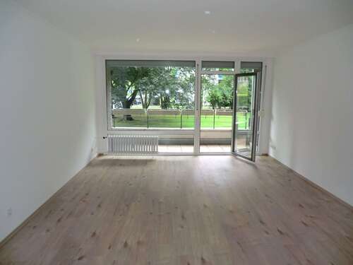 Foto - Wohnung zum Kaufen in Düsseldorf-Lörick 310.000,00 € 66 m²