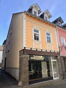 Foto - Haus zum Kaufen in Wissen 129.000,00 € 200 m²