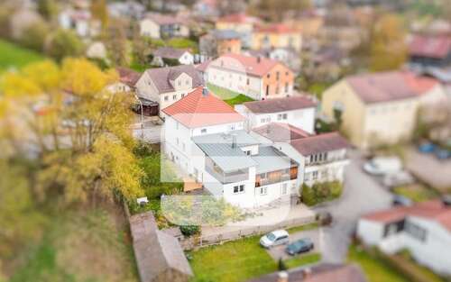 Foto - Haus zum Kaufen in Ortenburg 329.000,00 € 315 m²