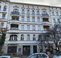 Büro in Berlin 1.642,00 € 82.1 m²