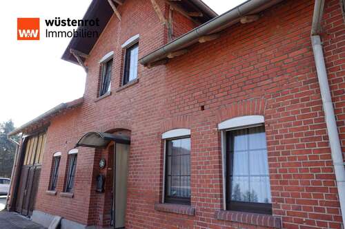 Foto - Haus zum Kaufen in Haßleben 245.000,00 € 123.34 m²