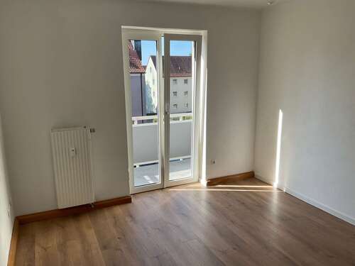 Foto - Wohnung zum Mieten in Amberg 394,52 € 50.58 m²