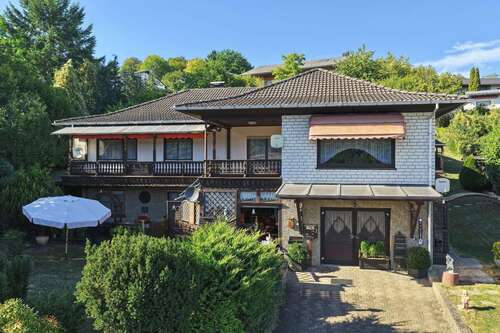 Foto - Haus zum Kaufen in Hochstetten-Dhaun 279.000,00 € 223 m²