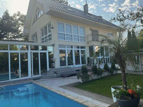 Foto - Haus zum Kaufen in Berlin 1.590.000,00 € 303 m²