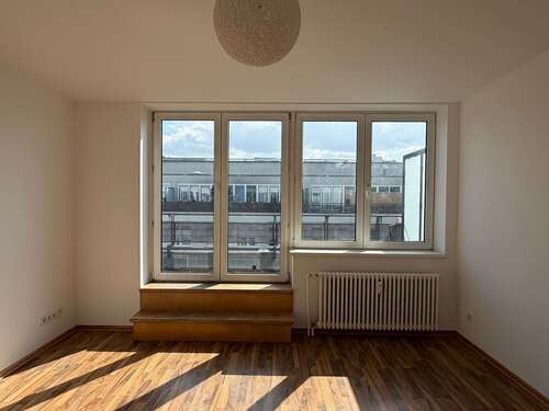 Foto - Wohnung zum Mieten in Berlin 939,00 € 72.23 m²