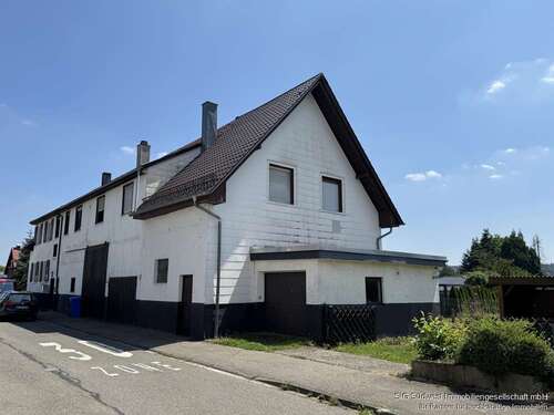 Foto - Haus zum Kaufen in Pforzheim Huchenfeld 619.000,00 € 300 m²