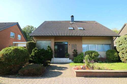Foto - Haus zum Mieten in Dormagen Hackenbroich 1.600,00 € 172 m²