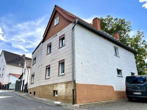Foto - Haus zum Kaufen in Niddatal 298.500,00 € 162.5 m²