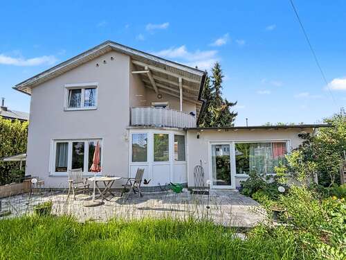 Foto - Haus zum Kaufen in Stephanskirchen 825.000,00 € 150 m²
