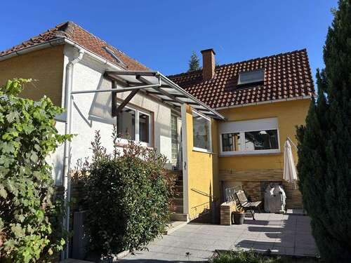 Foto - Haus zum Kaufen in Nidderau-Heldenbergen 279.000,00 € 120 m²