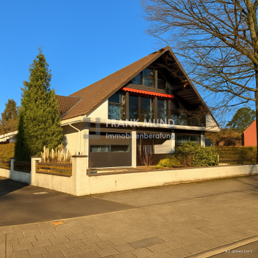 Foto - Wohnung zum Mieten in Korschenbroich-Neersbroich-Neersbroich 985,00 € 98 m²