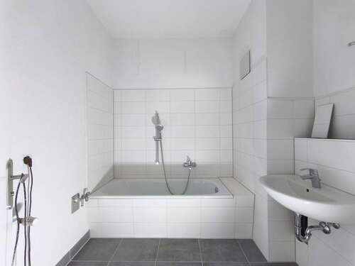 Foto - Wohnung zum Mieten in Borsdorf 440,00 € 57.1 m²