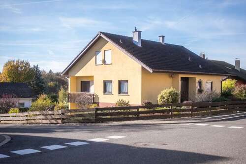 Foto - Haus zum Kaufen in Eichelberg 429.000,00 € 147 m²