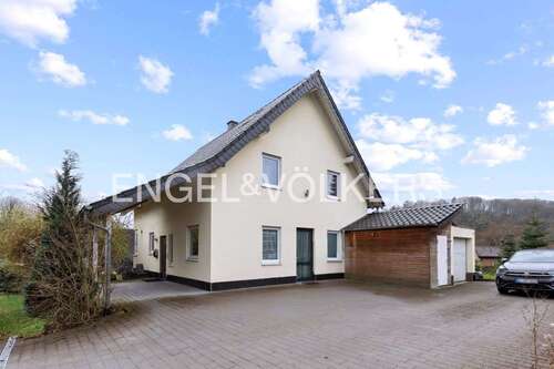 Foto - Haus zum Kaufen in Overath 649.000,00 € 169 m²