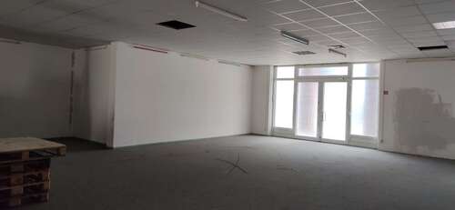 Foto - Einzelhandel in Bitterfeld-Wolfen 915,00 € 262.5 m²