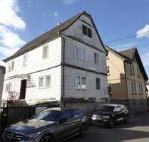 Haus zum Kaufen in Büdingen 180.000,00 € 130 m²
