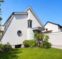 Haus zum Kaufen in Hofheim am Taunus 1.795.000,00 € 332.13 m²