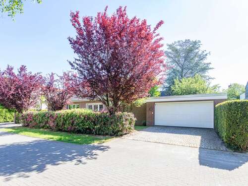 Foto - Haus zum Kaufen in Oldenburg 995.000,00 € 332.97 m²