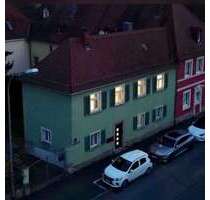 Haus zum Kaufen in Kitzingen 350.000,00 € 100 m²