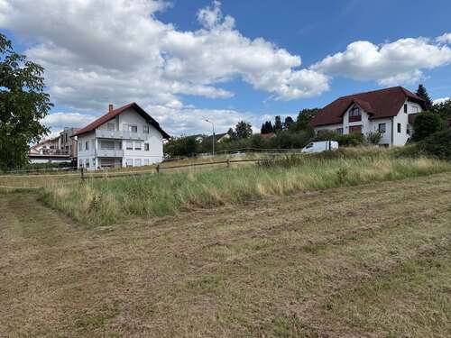 Foto - Grundstück zu verkaufen in Oberotterbach 132.710,00 € 577 m²