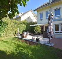 Haus zum Mieten in Stuttgart 3.890,00 € 186 m²