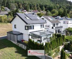 Haus zum Kaufen in Neckargemünd 1.090.000,00 € 240 m²