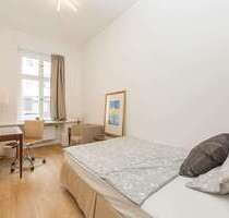 WG-Zimmer in Berlin 650,00 € 14 m²