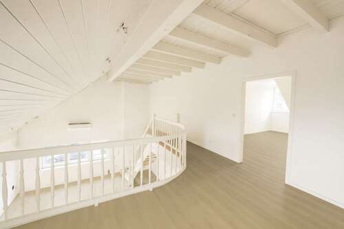 Foto - Wohnung zum Mieten in Aschaffenburg 2.650,00 € 216 m²