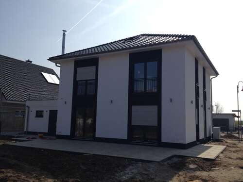 Foto - Haus zum Kaufen in Borna 329.456,00 € 123 m²