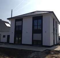 Haus zum Kaufen in Borna 329.456,00 € 123 m²