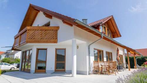 Foto - Haus zum Kaufen in Oberndorf am Neckar Hochmössingen 389.000,00 € 160 m²
