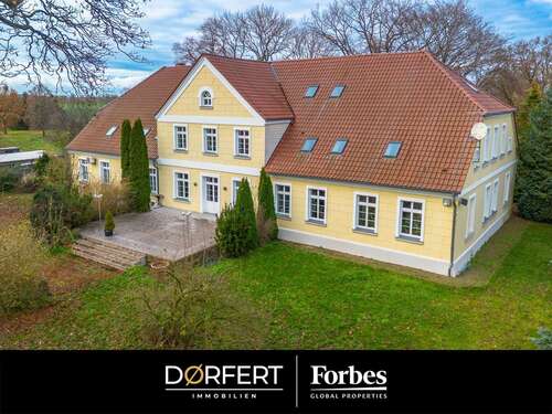Foto - Haus zum Kaufen in Görmin 1.300.000,00 € 1133 m²