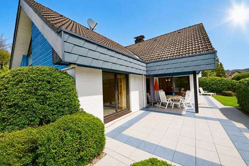Foto - Haus zum Kaufen in Hennef-Bröl 398.000,00 € 168 m²