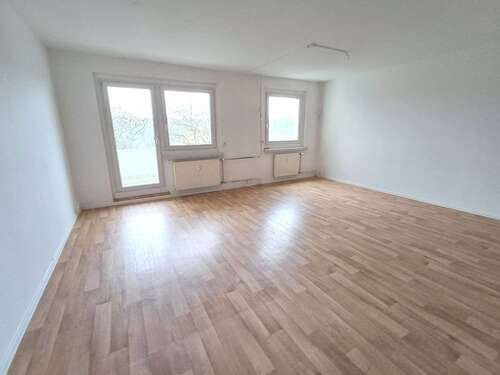 Foto - Wohnung zum Mieten in Plauen 607,32 € 57 m²