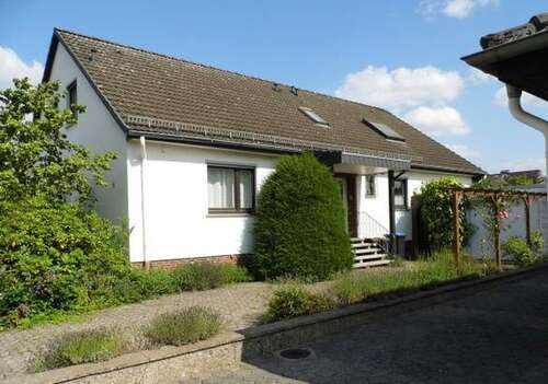 Foto - Haus zum Kaufen in Hameln 480.000,00 € 200 m²
