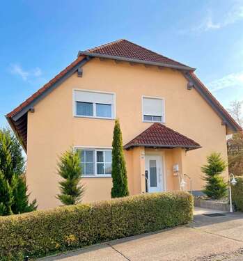Foto - Haus zum Kaufen in Markt Taschendorf 550.000,00 € 260 m²