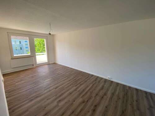 Foto - Wohnung zum Mieten in Weißenfels 945,00 € 105 m²