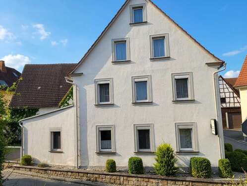 Foto - Haus zum Kaufen in Markt Taschendorf 320.000,00 € 154 m²